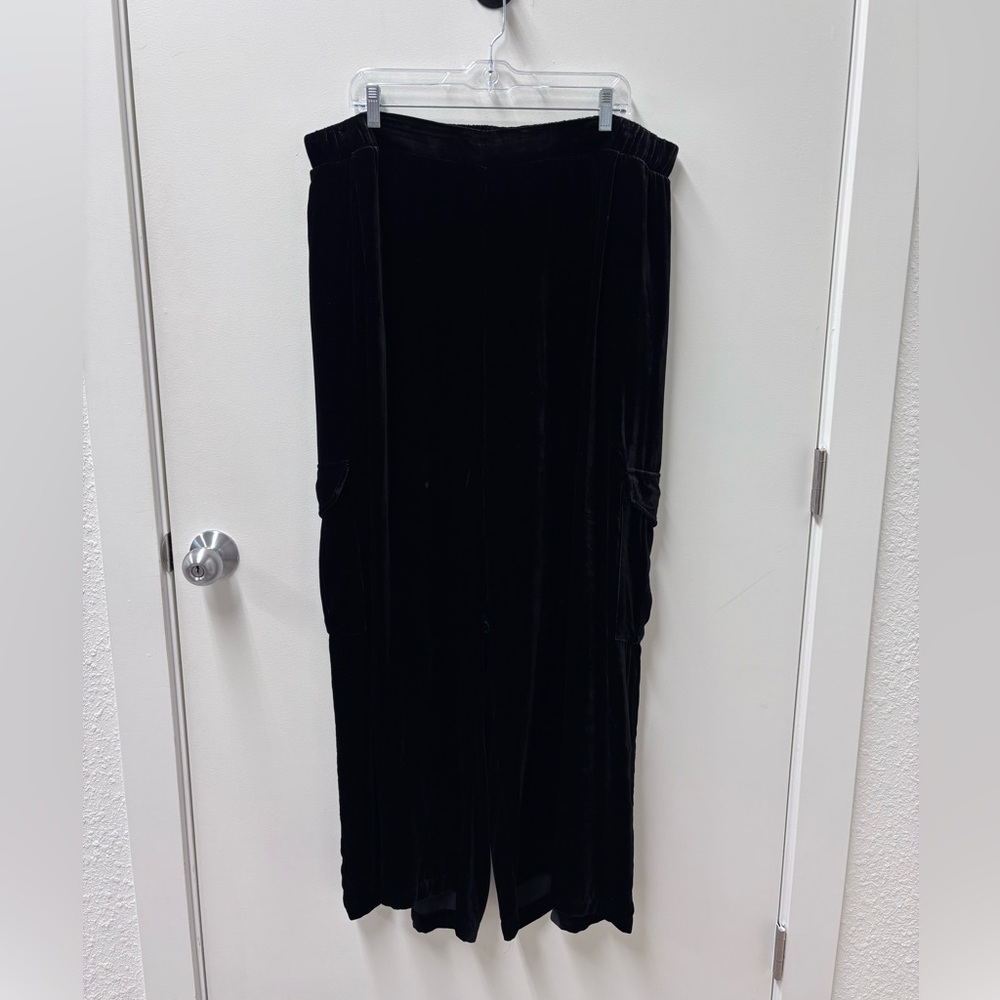 Johnny Was Zatima Velvet Silk Cargo Wide Leg Pants